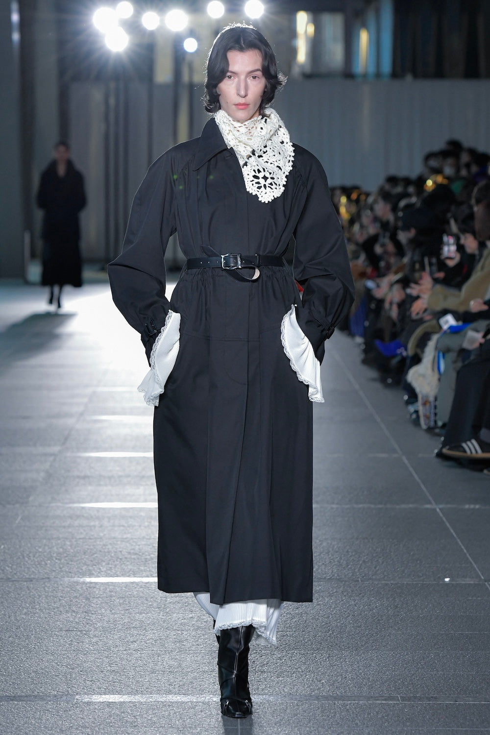 COTTON TWILL GATHERED SOUTIEN COLLAR COAT - FETICO