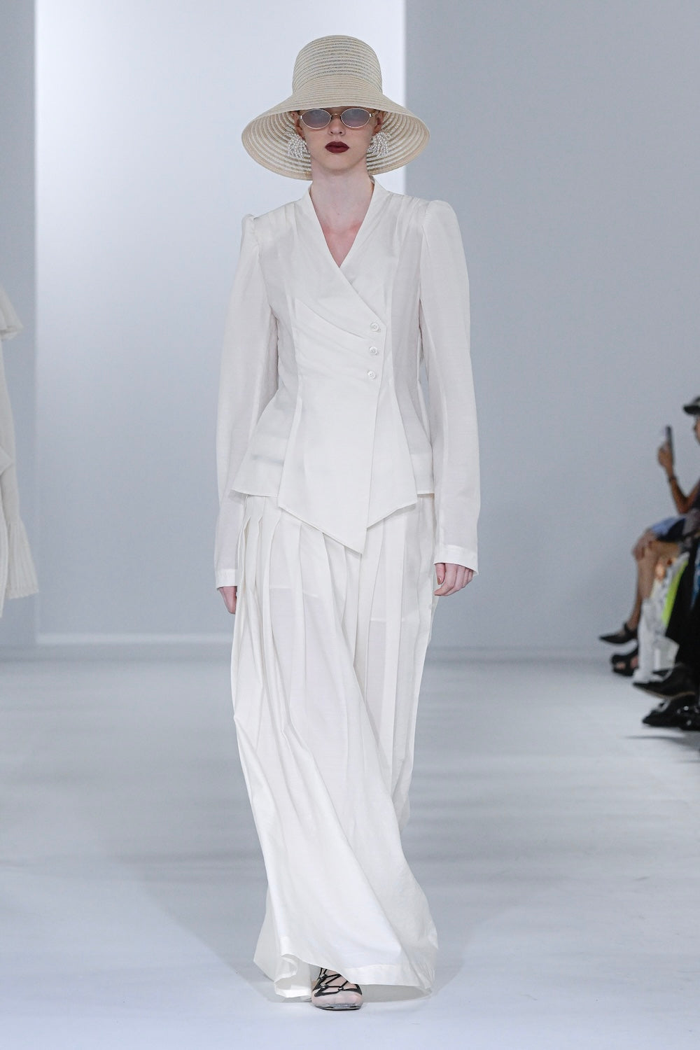STRAW HAT WITH LACE RIBBON - FETICO