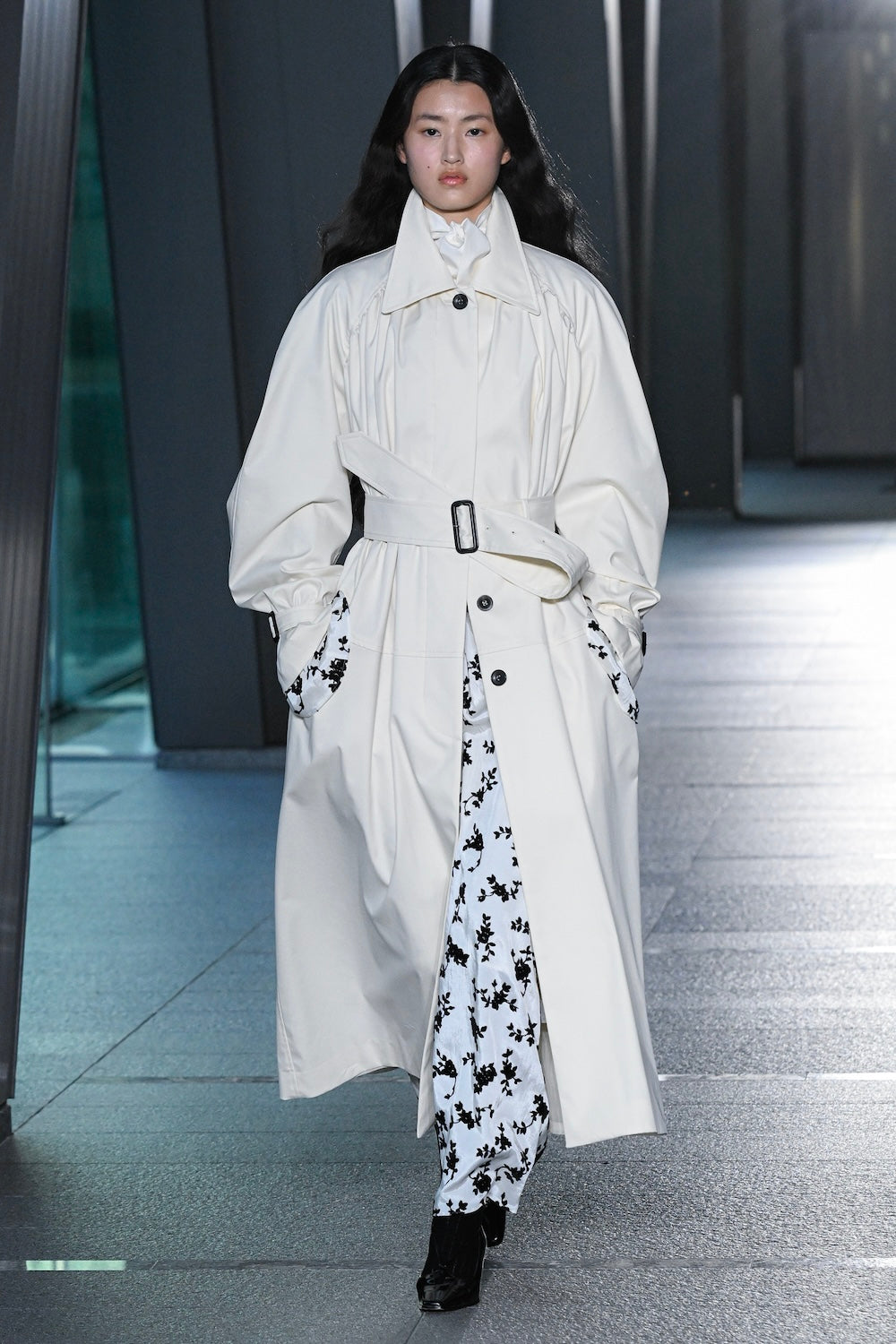 COTTON TWILL GATHERED SOUTIEN COLLAR COAT - FETICO