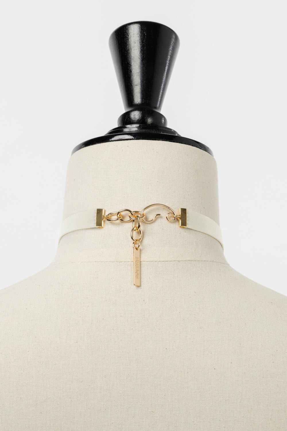 PEARL CHANDELIER CHOKER - FETICO