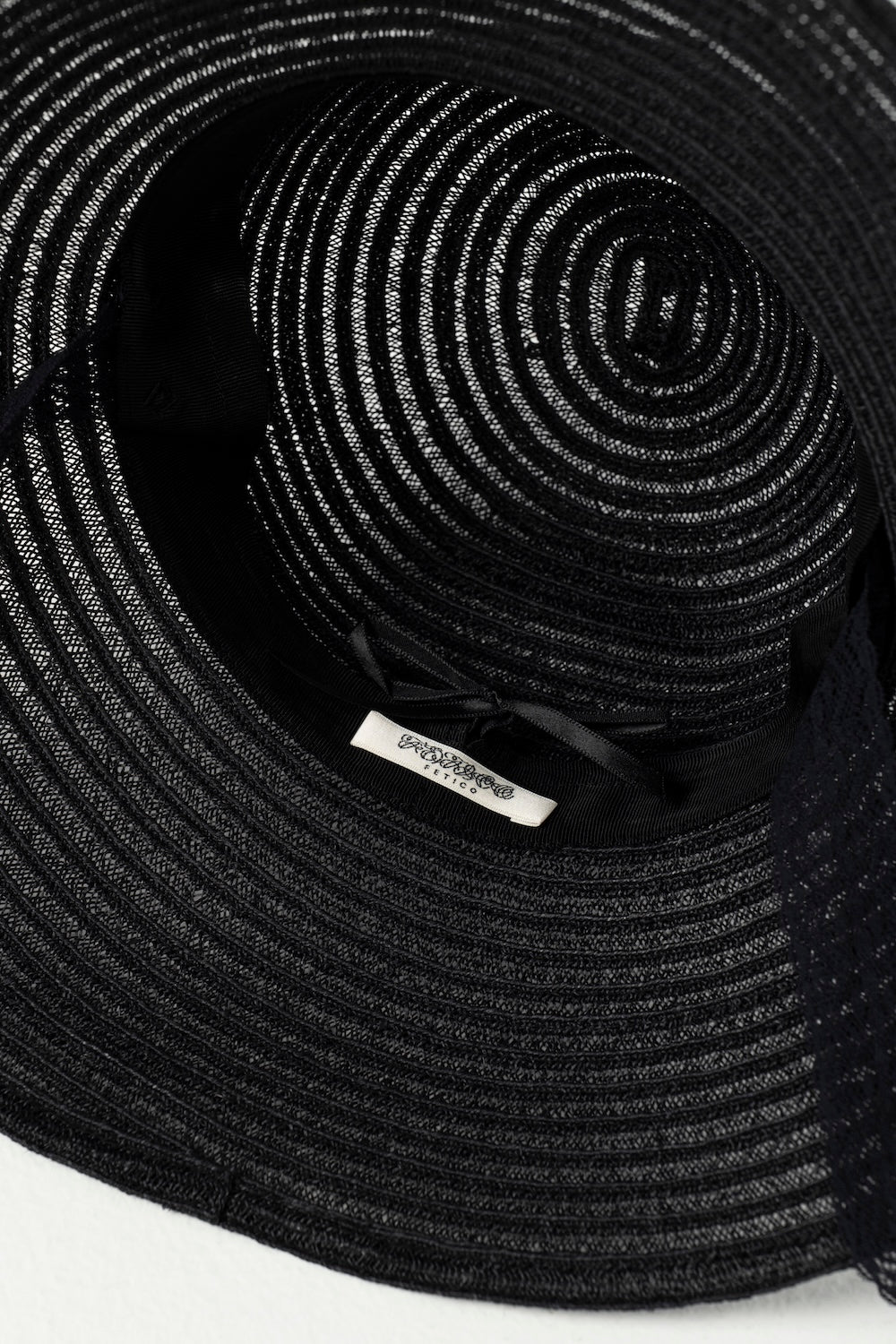 STRAW HAT WITH LACE RIBBON - FETICO