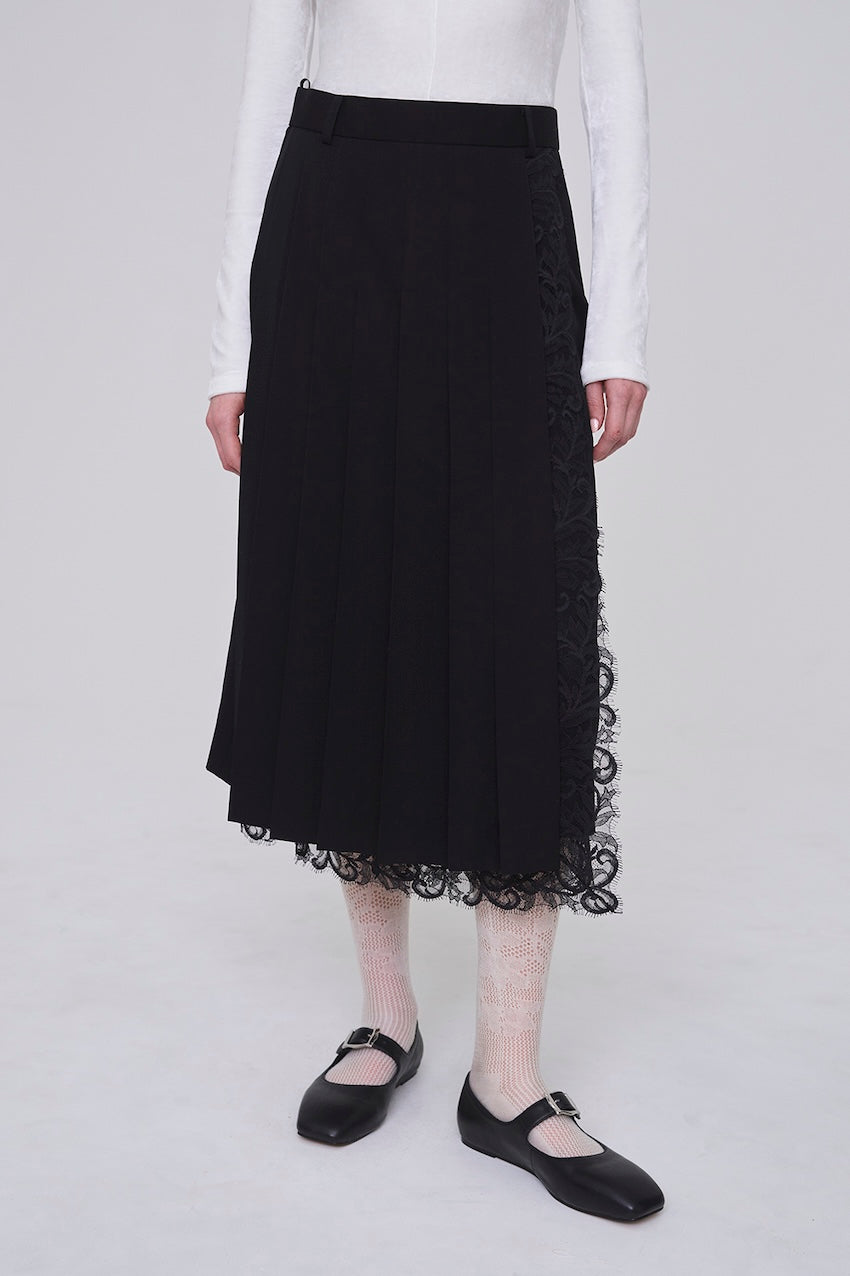 FINE WOOL PLEATED SKIRT WITH LACE TRIM - FETICO
