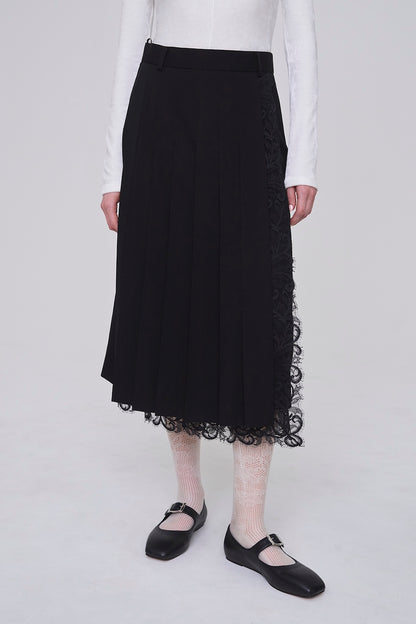 FINE WOOL PLEATED SKIRT WITH LACE TRIM - FETICO