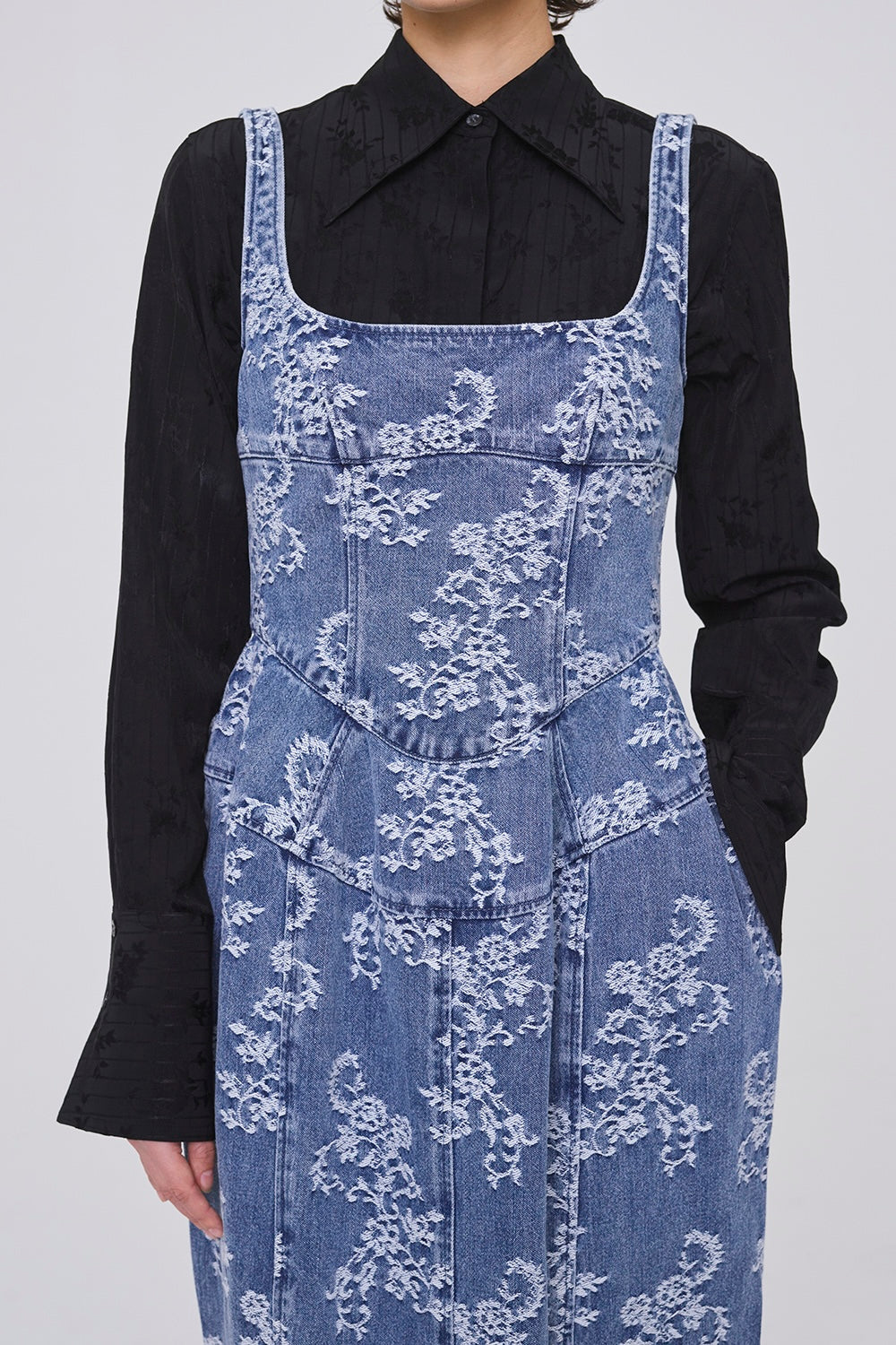 LACE JACQUARD DENIM CURVY DRESS - FETICO