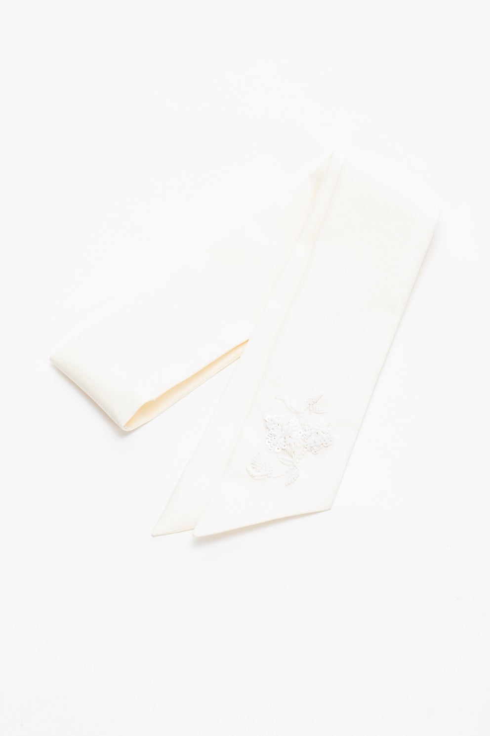 BEADED FLOWER TIE CHOKER - FETICO