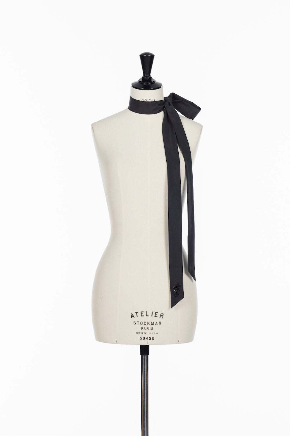 BEADED FLOWER TIE - FETICO
