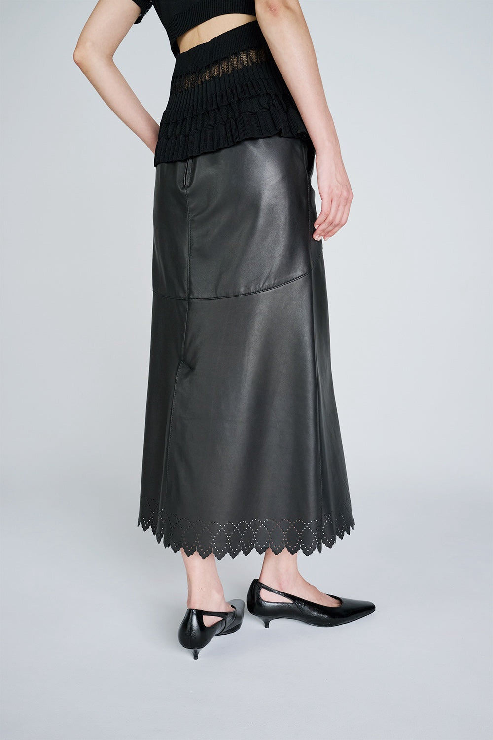 SCALLOPED LEATHER SKIRT - FETICO