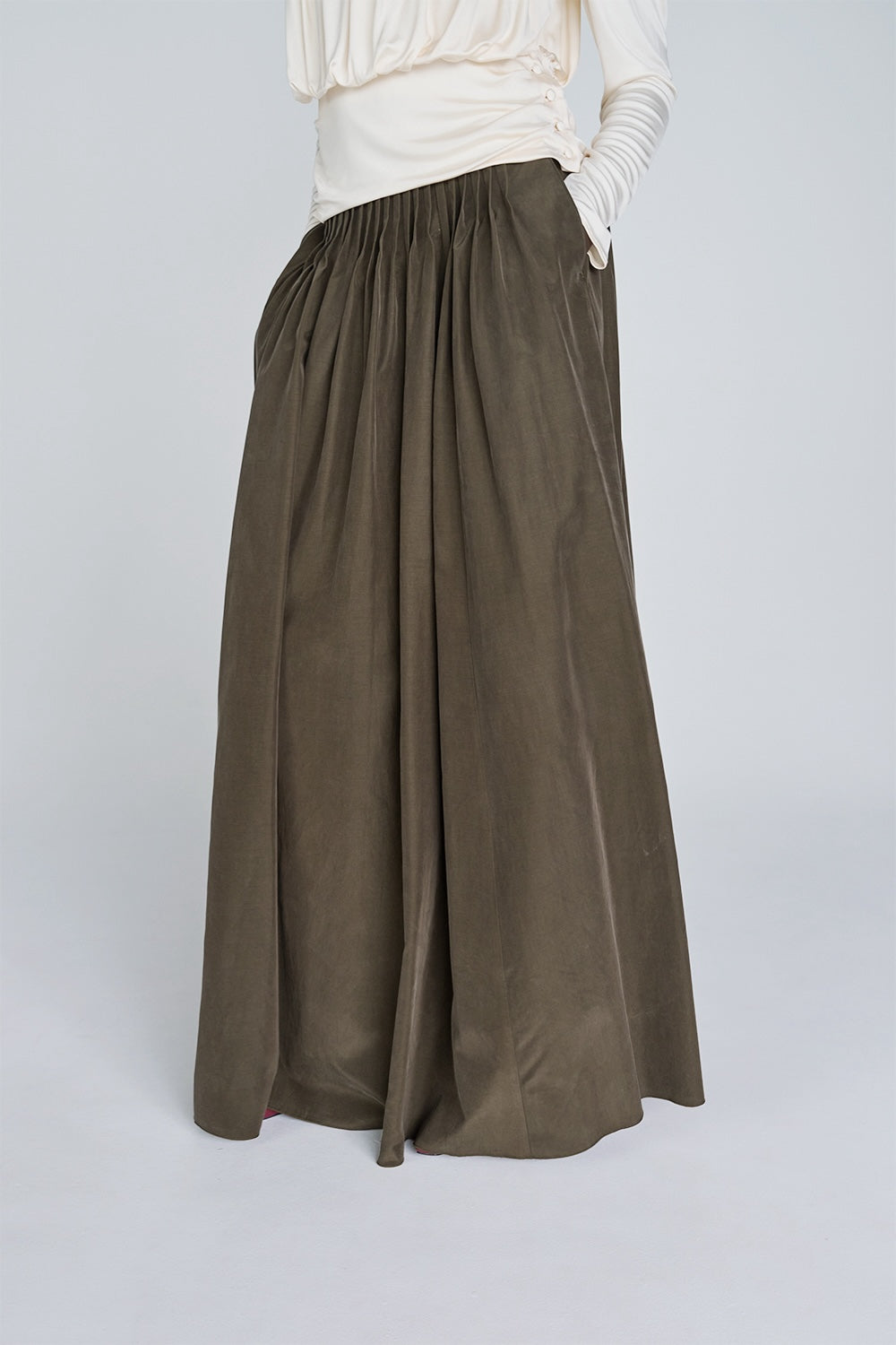 POWDERY WEATHER PINTUCK MAXI SKIRT - FETICO