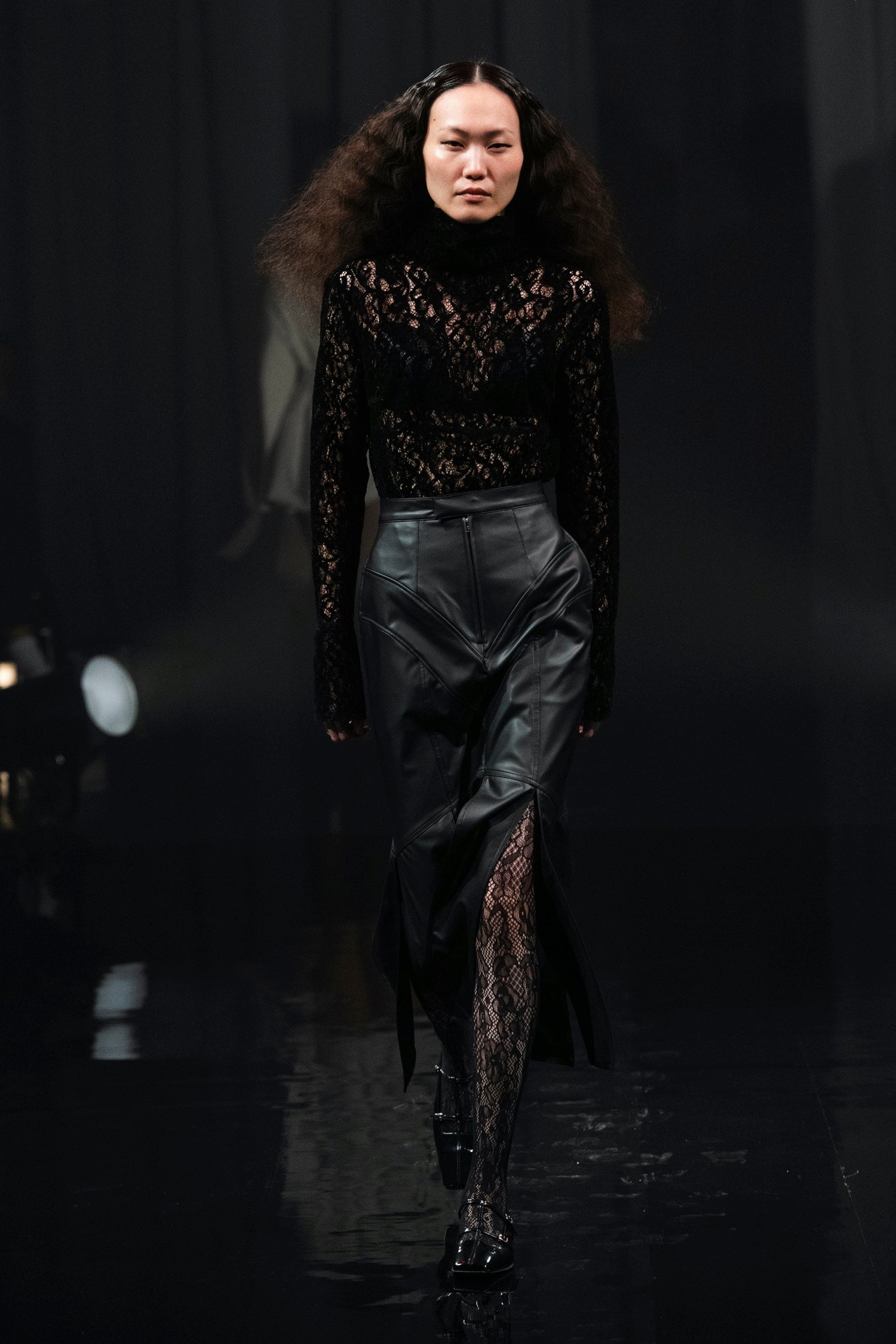 FAUX-LEATHER SLIT SKIRT - FETICO